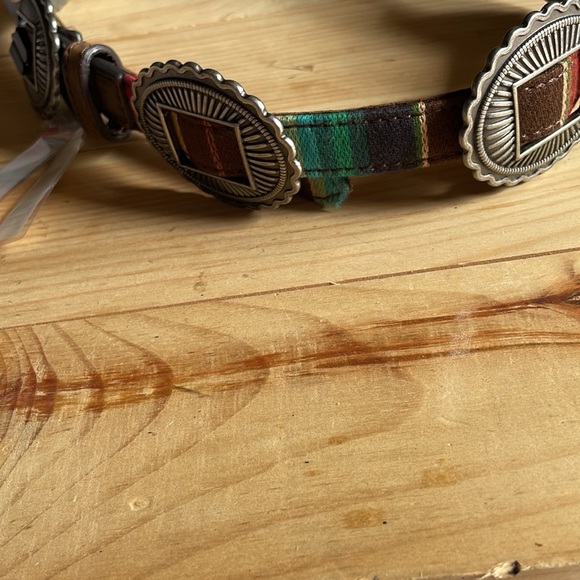 Ariat Western Girls Belt Kids Serape Oval Silver Conchos Multi Colored A1306997 - Picture 2 of 10